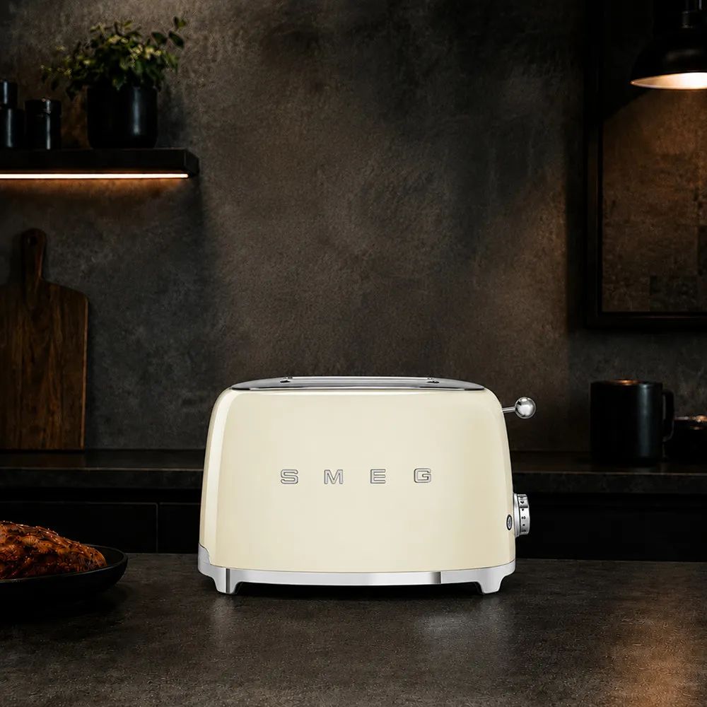 Тостер на дві скибки SMEG TSF01 Cream